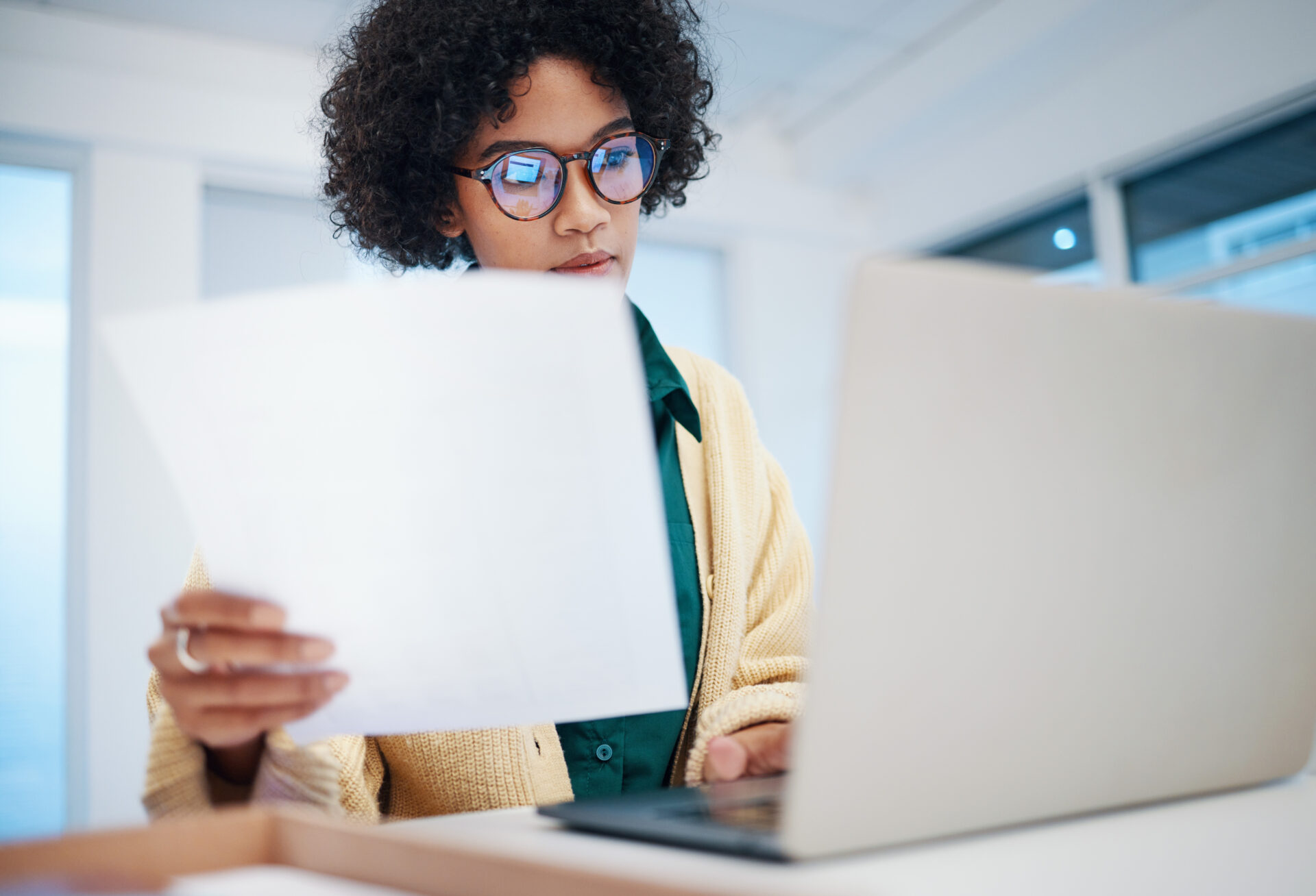 Invoice Factoring and Accounts Receivable Financing